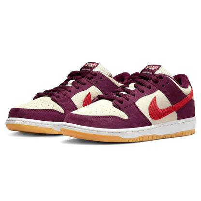 Nike SB Dunk Low ''Skate Like a Girl''